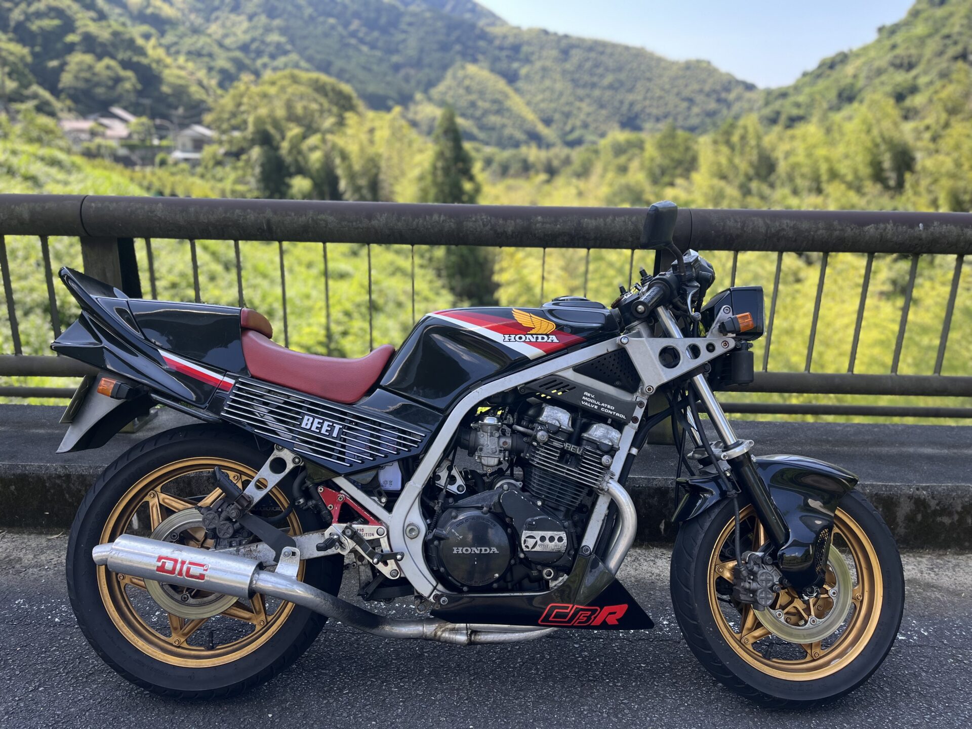 CBR400F フレンズスペシャル